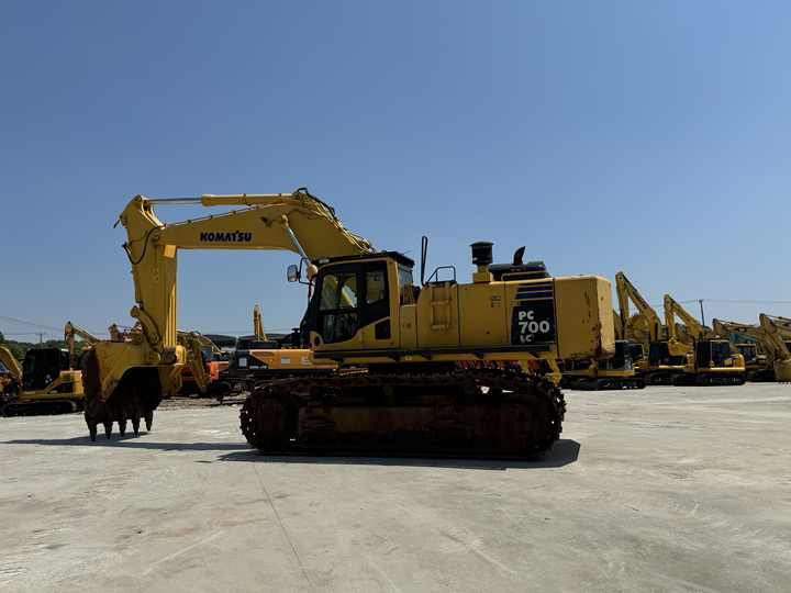 Original Japan Used komatsu Pc700 Mining Excavators PC700LC-8E0 Hevay Duty Mining Excavator - Ekskavator: foto 2 Original Japan Used komatsu Pc700 Mining Excavators PC700LC-8E0 Hevay Duty Mining Excavator - Ekskavator: foto 2