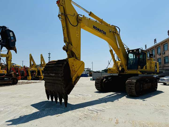 Original Japan Used komatsu Pc700 Mining Excavators PC700LC-8E0 Hevay Duty Mining Excavator - Ekskavator: foto 3 Original Japan Used komatsu Pc700 Mining Excavators PC700LC-8E0 Hevay Duty Mining Excavator - Ekskavator: foto 3