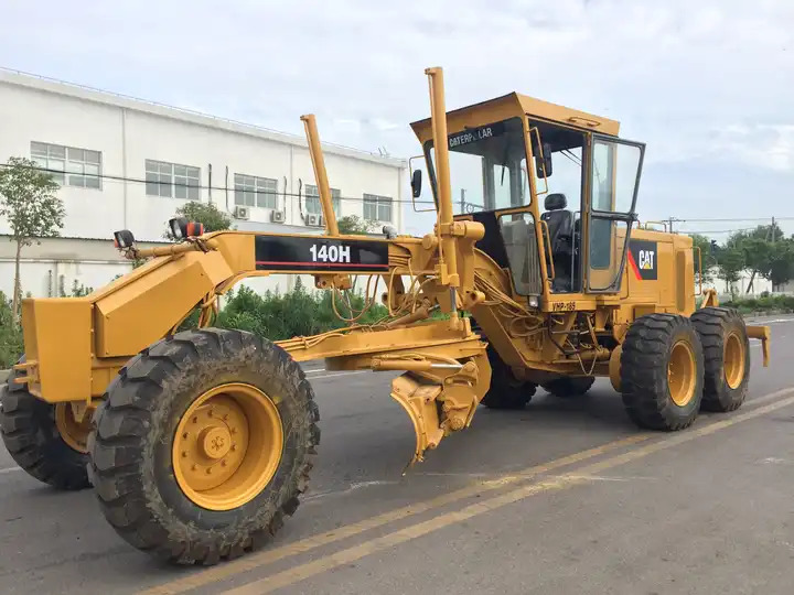 Used Cat 140H motor grader with good condition,USED heavy equipment used motor grader CAT 140H grader - Makinë niveluese: foto 5 Used Cat 140H motor grader with good condition,USED heavy equipment used motor grader CAT 140H grader - Makinë niveluese: foto 5