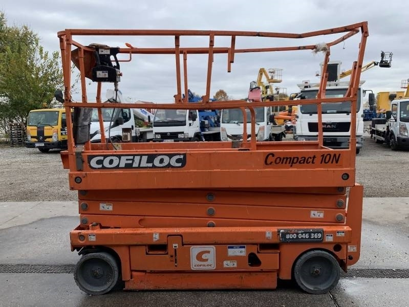 Haulotte Compact 10N - 10m, electric - Ngritës gërshërë: foto 5 Haulotte Compact 10N - 10m, electric - Ngritës gërshërë: foto 5