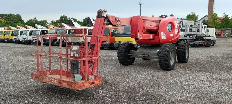 Haulotte HA16PX - 16m, 4x4x4, diesel - Krah me çernjerë: foto 2 Haulotte HA16PX - 16m, 4x4x4, diesel - Krah me çernjerë: foto 2
