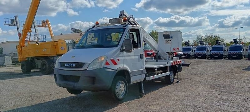 Iveco Daily Multitel 160 ALU DS - 16m - Platformë ajrore e montuar në kamion: foto 2 Iveco Daily Multitel 160 ALU DS - 16m - Platformë ajrore e montuar në kamion: foto 2