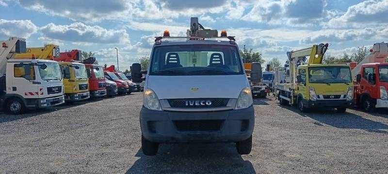 Iveco Daily Multitel 160 ALU DS - 16m - Platformë ajrore e montuar në kamion: foto 3 Iveco Daily Multitel 160 ALU DS - 16m - Platformë ajrore e montuar në kamion: foto 3