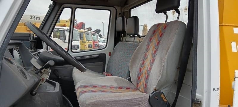 Platformë ajrore e montuar në kamion Mercedes-Benz 410D Weberlift WL 1.950 EG - 19,5m, 200 kg: foto 17 Platformë ajrore e montuar në kamion Mercedes-Benz 410D Weberlift WL 1.950 EG - 19,5m, 200 kg: foto 17