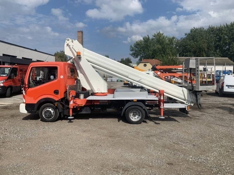 Nissan Cabstar Ruthmann TB270 - 27m - 230 kg - Platformë ajrore e montuar në kamion: foto 5 Nissan Cabstar Ruthmann TB270 - 27m - 230 kg - Platformë ajrore e montuar në kamion: foto 5