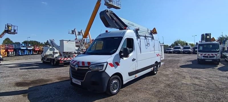 Renault Master Klubb KL32 - 12,5 m, 120 kg - Platformë ajrore e montuar në kamion: foto 2 Renault Master Klubb KL32 - 12,5 m, 120 kg - Platformë ajrore e montuar në kamion: foto 2