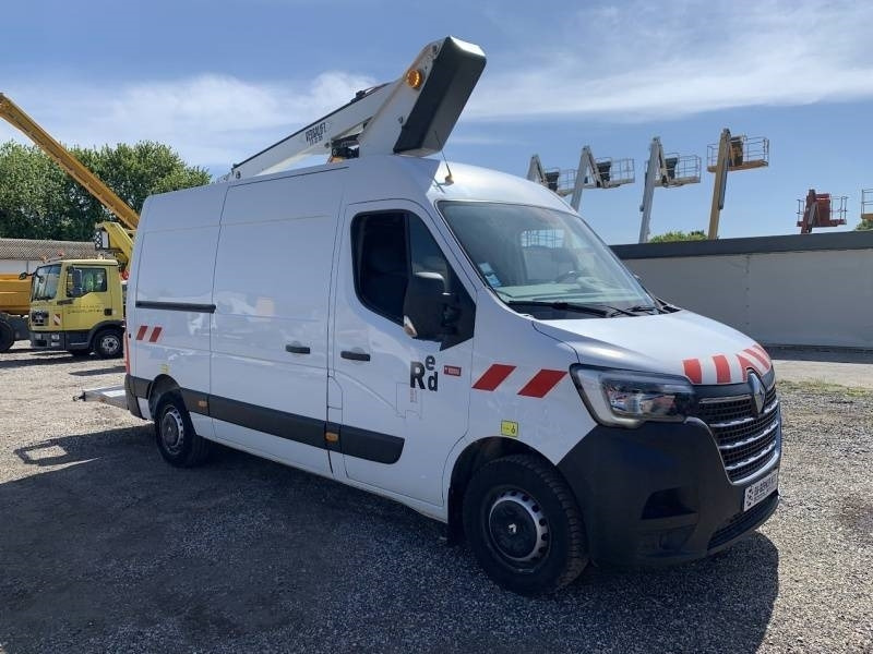 Renault Master Versalift ETL-32-125 - 12,5 m - 120kg - Platformë ajrore e montuar në kamion: foto 1 Renault Master Versalift ETL-32-125 - 12,5 m - 120kg - Platformë ajrore e montuar në kamion: foto 1