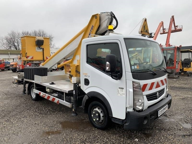 Renault Maxity Multitel MT202DS - 20m - 200 kg - Platformë ajrore e montuar në kamion: foto 1 Renault Maxity Multitel MT202DS - 20m - 200 kg - Platformë ajrore e montuar në kamion: foto 1