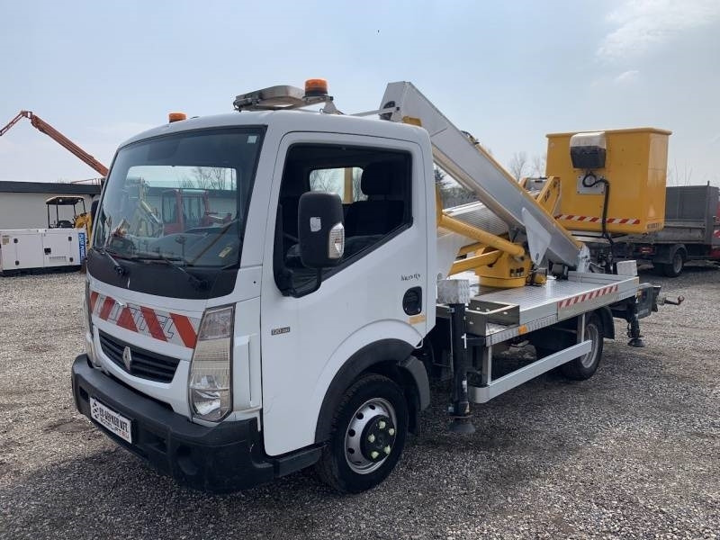 Renault Maxity Multitel MX200 - 20 m - Platformë ajrore e montuar në kamion: foto 2 Renault Maxity Multitel MX200 - 20 m - Platformë ajrore e montuar në kamion: foto 2