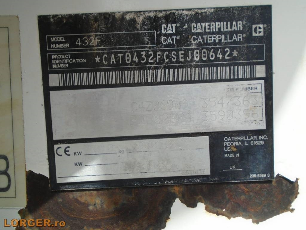 Fadromë me shkarkim nga prapa CAT 432 F: foto 12 Fadromë me shkarkim nga prapa CAT 432 F: foto 12