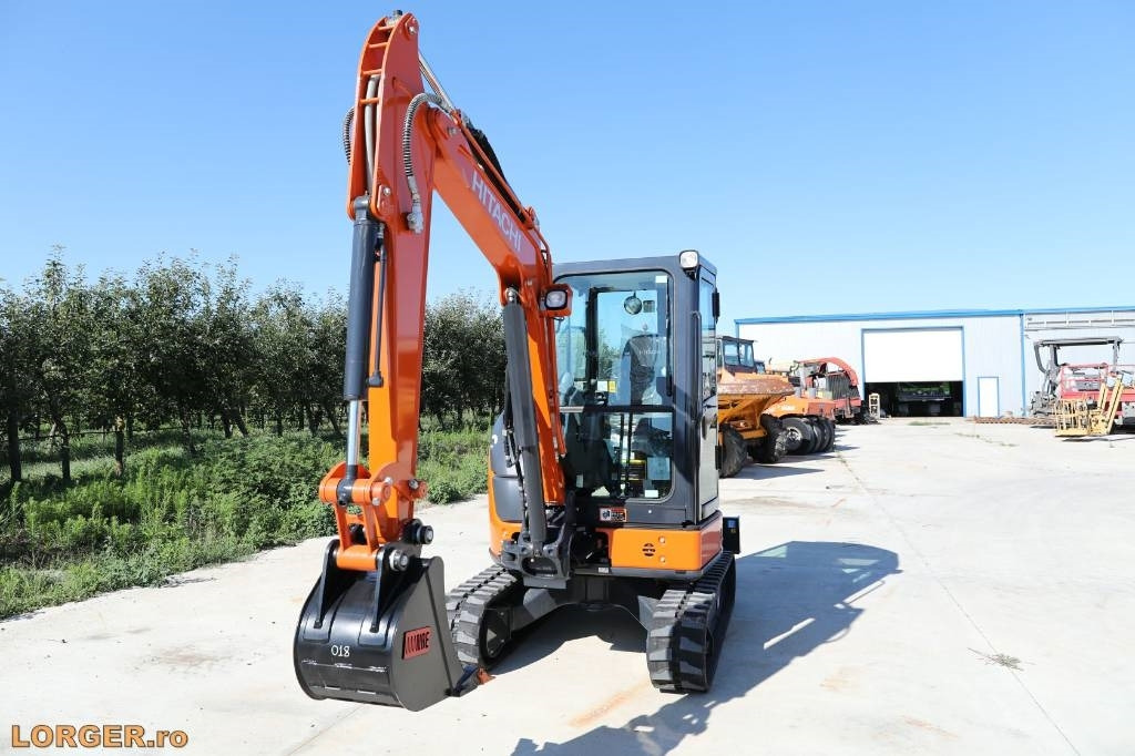 Hitachi ZX 33 U-5A - Miniekskavator: foto 3 Hitachi ZX 33 U-5A - Miniekskavator: foto 3