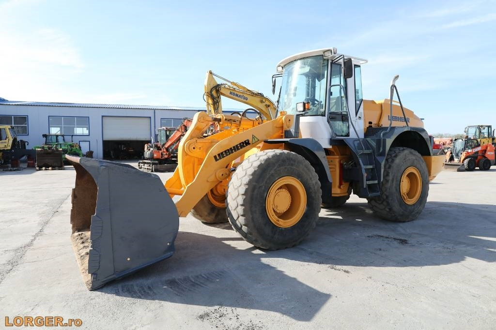 Liebherr L 544 - Fadrom me goma: foto 4 Liebherr L 544 - Fadrom me goma: foto 4
