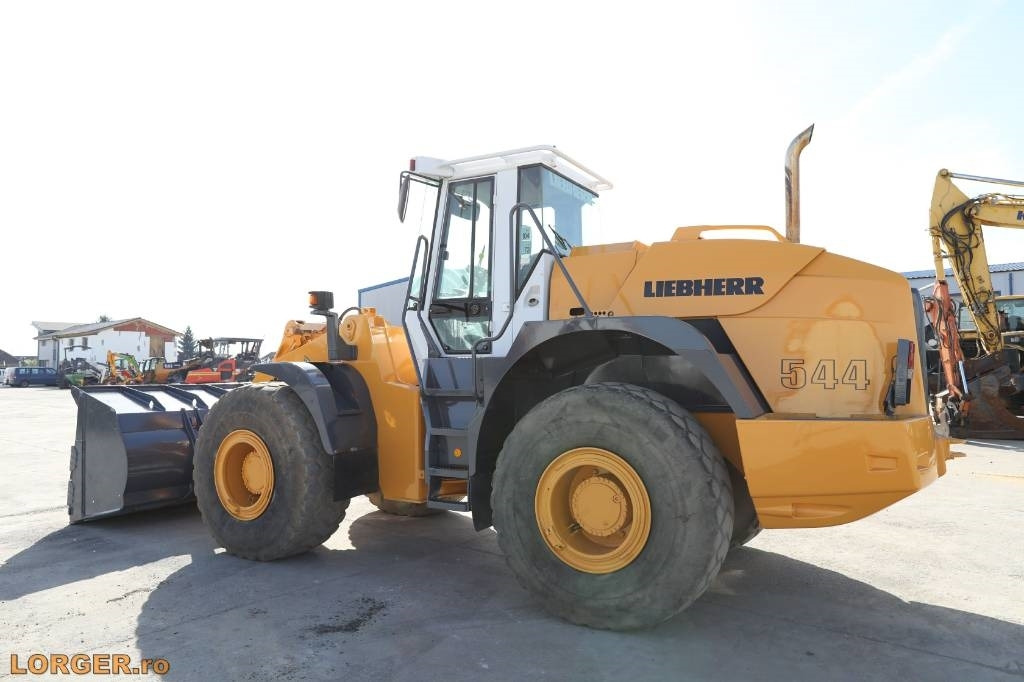 Liebherr L 544 - Fadrom me goma: foto 3 Liebherr L 544 - Fadrom me goma: foto 3