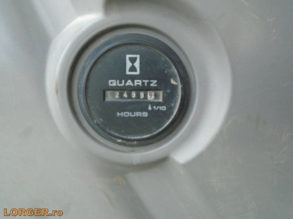Lizingu i New Holland E 235 B SR-2* Blade  New Holland E 235 B SR-2* Blade: foto 17