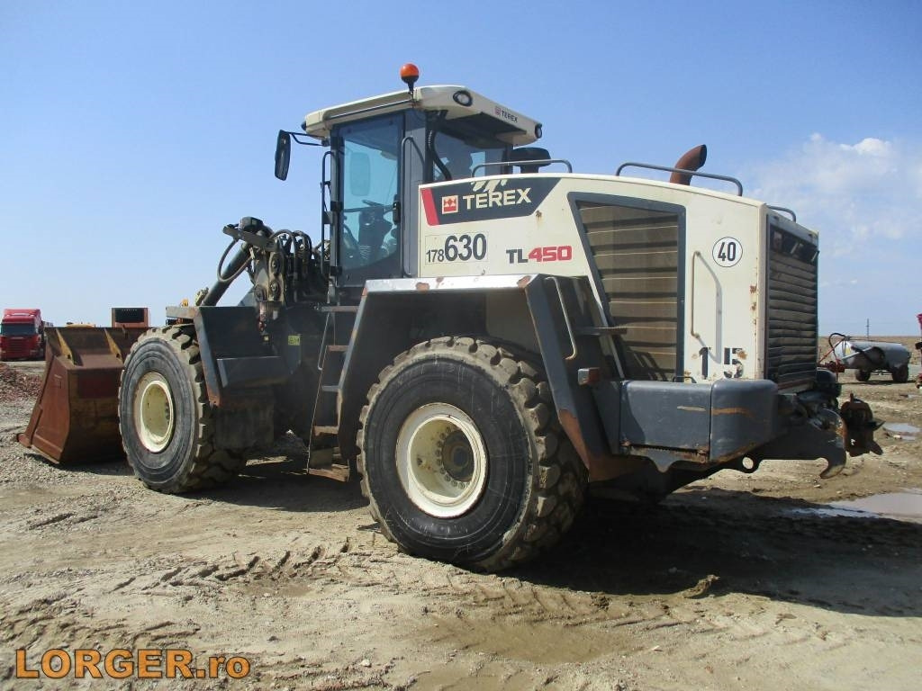 Terex TL 450 - Fadrom me goma: foto 2 Terex TL 450 - Fadrom me goma: foto 2