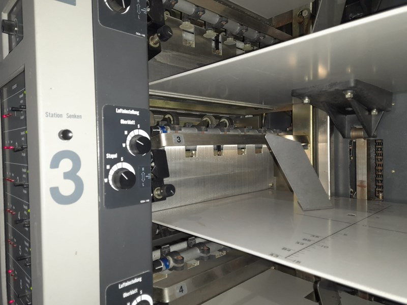 Horizon AC-8000 S | collator | 8 stations | 1992 - Makinë printimi: foto 2 Horizon AC-8000 S | collator | 8 stations | 1992 - Makinë printimi: foto 2