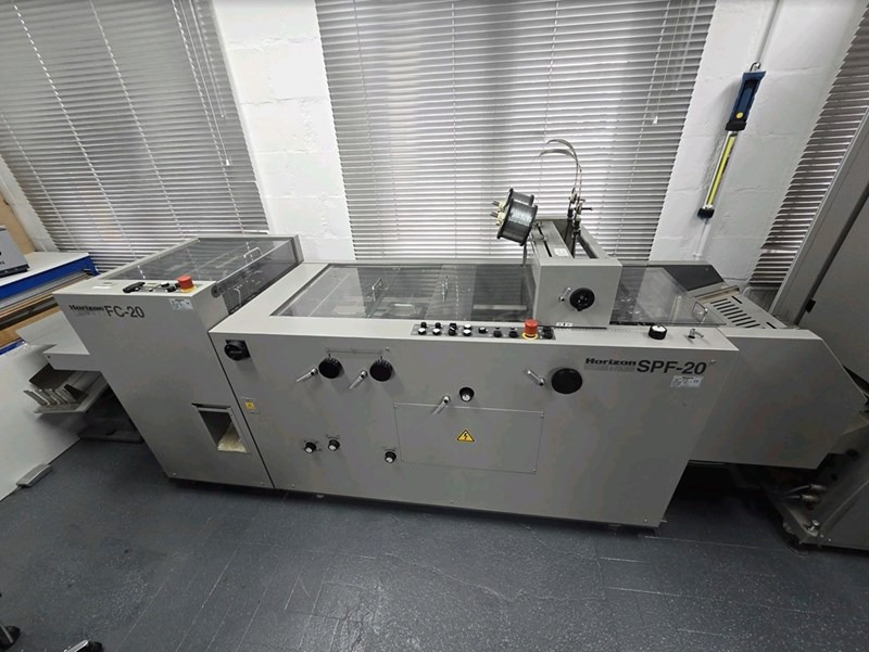 Horizon SPF-20 FC-20 2x VAC-100 | 2005 - Makinë printimi: foto 1 Horizon SPF-20 FC-20 2x VAC-100 | 2005 - Makinë printimi: foto 1
