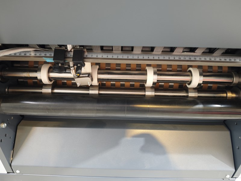 Horizon T-564F | 2016 - Makinë palosëse: foto 4 Horizon T-564F | 2016 - Makinë palosëse: foto 4