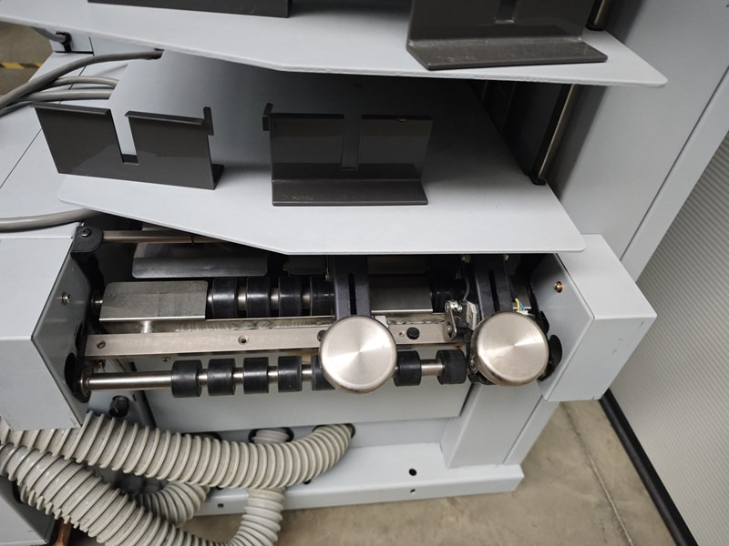 Horizon VAC-100 c | collator | 10 stations | 2008 | 33.2 mio - Makinë printimi: foto 5 Horizon VAC-100 c | collator | 10 stations | 2008 | 33.2 mio - Makinë printimi: foto 5