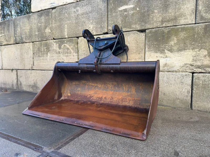 Eurosteel 200cm wide Tiltbucket / kantelbak / Schwenklöffel - Kovë për Makineri ndërtimi: foto 1 Eurosteel 200cm wide Tiltbucket / kantelbak / Schwenklöffel - Kovë për Makineri ndërtimi: foto 1