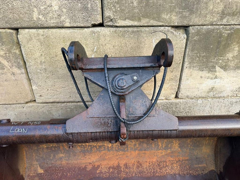 Eurosteel 200cm wide Tiltbucket / kantelbak / Schwenklöffel - Kovë për Makineri ndërtimi: foto 5 Eurosteel 200cm wide Tiltbucket / kantelbak / Schwenklöffel - Kovë për Makineri ndërtimi: foto 5