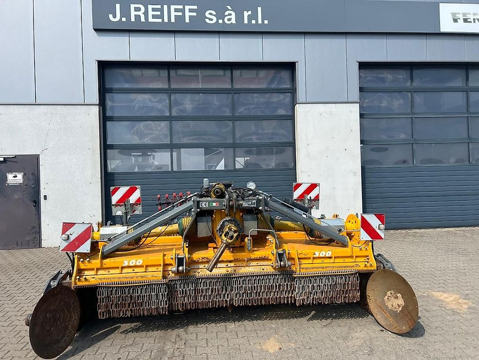 J.Reiff Sarl                        
                                                                Herr Stefan Neukirch                                                                - 77 Z.I in den - Pajisje për lirimin e tokës: foto 1 J.Reiff Sarl                        
                                                                Herr Stefan Neukirch                                                                - 77 Z.I in den - Pajisje për lirimin e tokës: foto 1