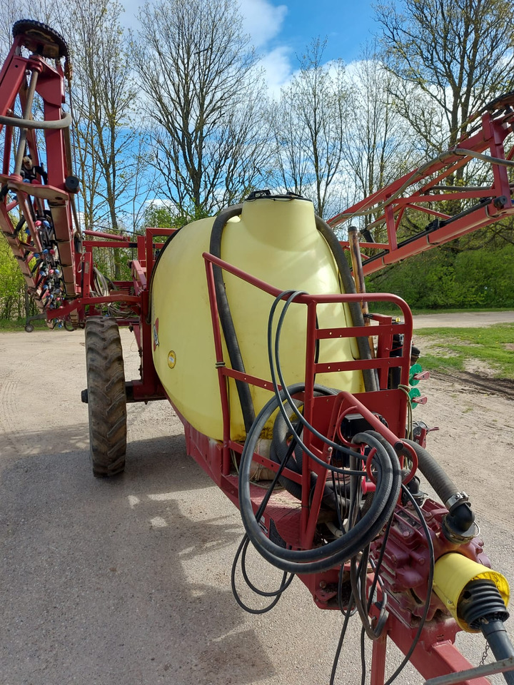 HARDI Ranger 2500 - Spërkatës me rimorkio: foto 3 HARDI Ranger 2500 - Spërkatës me rimorkio: foto 3