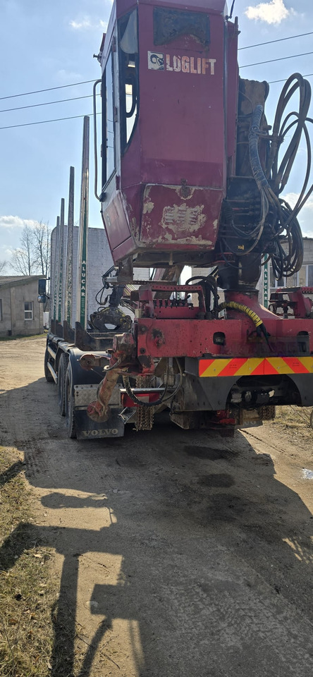 VOLVO FH 460 - Kamion për transport druri: foto 3 VOLVO FH 460 - Kamion për transport druri: foto 3