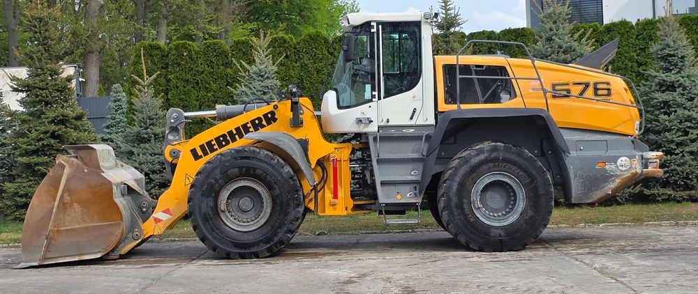Liebherr 576 Xpower - Fadrom me goma: foto 2 Liebherr 576 Xpower - Fadrom me goma: foto 2