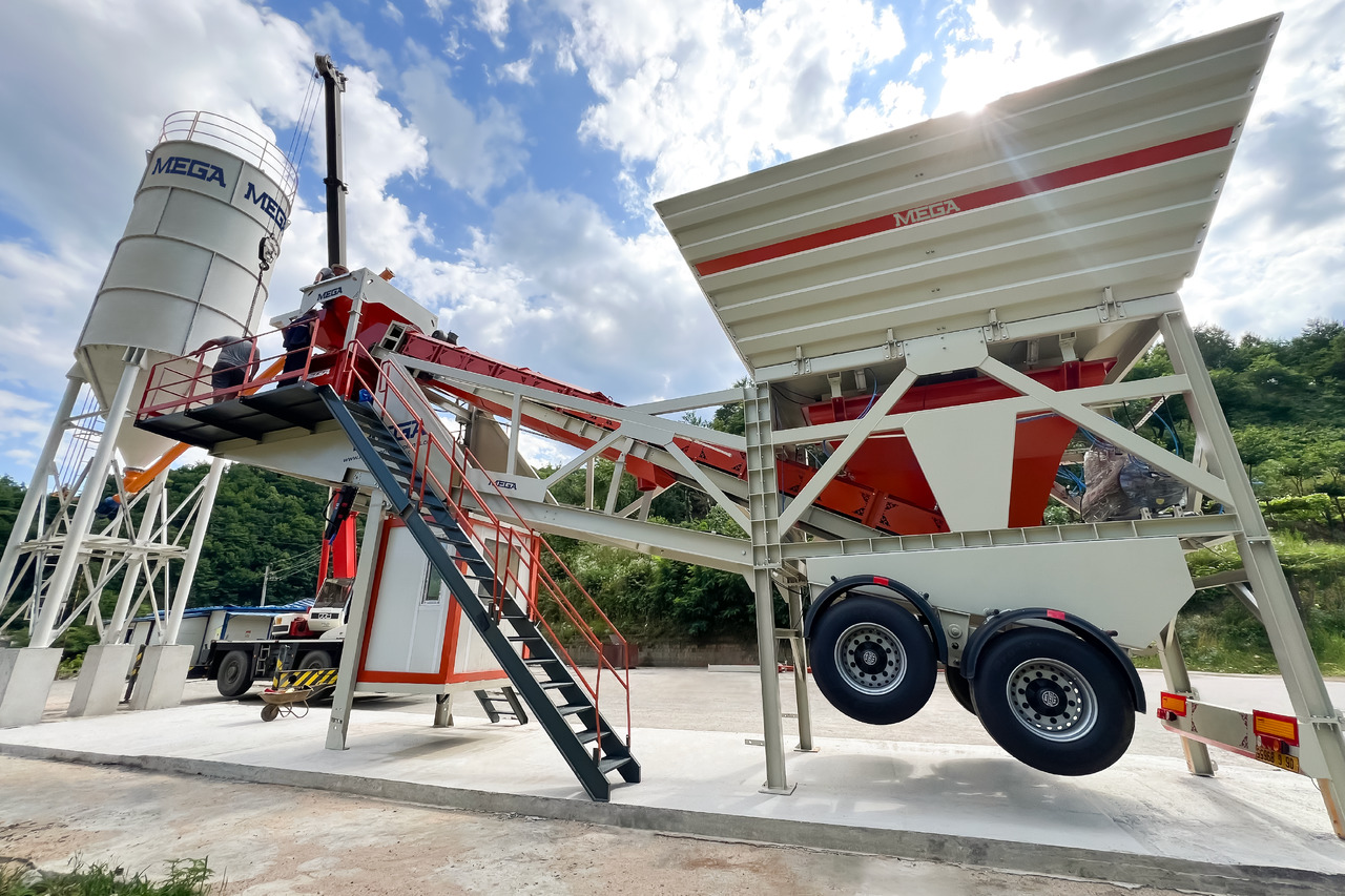 CONCRETE BATCHING PLANT MOBILE - Impiant betoni: foto 4 CONCRETE BATCHING PLANT MOBILE - Impiant betoni: foto 4