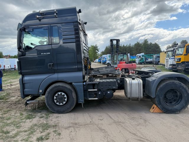 MAN TGX 18.500 Hydrodrive Kipphydraulik Motorschaden - Gjysmë-kamion: foto 4 MAN TGX 18.500 Hydrodrive Kipphydraulik Motorschaden - Gjysmë-kamion: foto 4