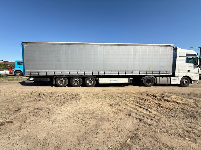 Krone SD mit Ladebordwand - Gjysmë rimorkio me tendë: foto 3 Krone SD mit Ladebordwand - Gjysmë rimorkio me tendë: foto 3