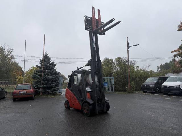 Linde H30D - Pirun më naftë: foto 4 Linde H30D - Pirun më naftë: foto 4