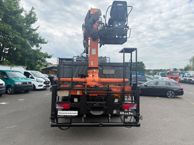 MAN TGA 18.350 Kran Terex - Kamion vetëshkarkues, Kamion me vinç: foto 4 MAN TGA 18.350 Kran Terex - Kamion vetëshkarkues, Kamion me vinç: foto 4