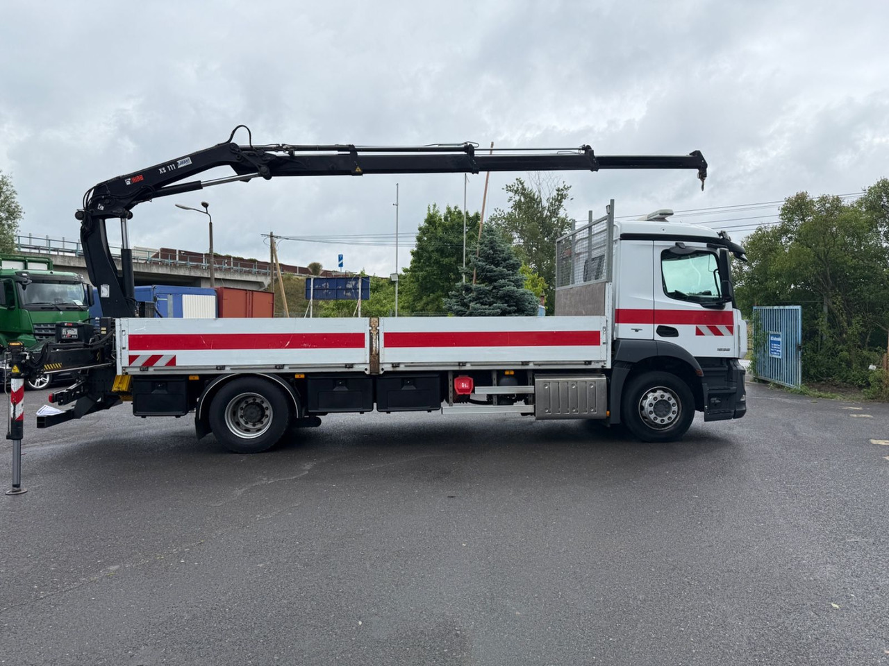 Mercedes-Benz Antos 1836 Kran Xiab - Kamion me karroceri të hapur, Kamion me vinç: foto 3 Mercedes-Benz Antos 1836 Kran Xiab - Kamion me karroceri të hapur, Kamion me vinç: foto 3
