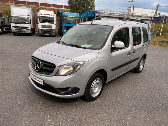 Mercedes-Benz Citan Kombi 111 CDI lang - Furgon pasagjerësh: foto 3 Mercedes-Benz Citan Kombi 111 CDI lang - Furgon pasagjerësh: foto 3