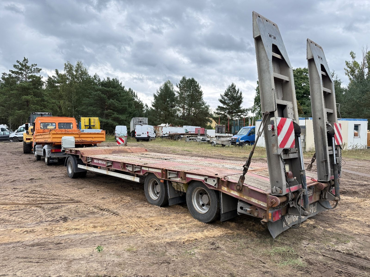 Müller-Mitteltal T 3 PROFI 30,0 - Rimorkio me plan ngarkimi të ulët: foto 5 Müller-Mitteltal T 3 PROFI 30,0 - Rimorkio me plan ngarkimi të ulët: foto 5
