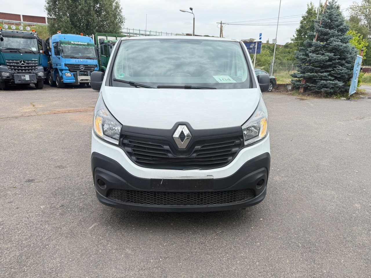Renault Trafic Kasten Komfort - Furgon i vogël: foto 1 Renault Trafic Kasten Komfort - Furgon i vogël: foto 1