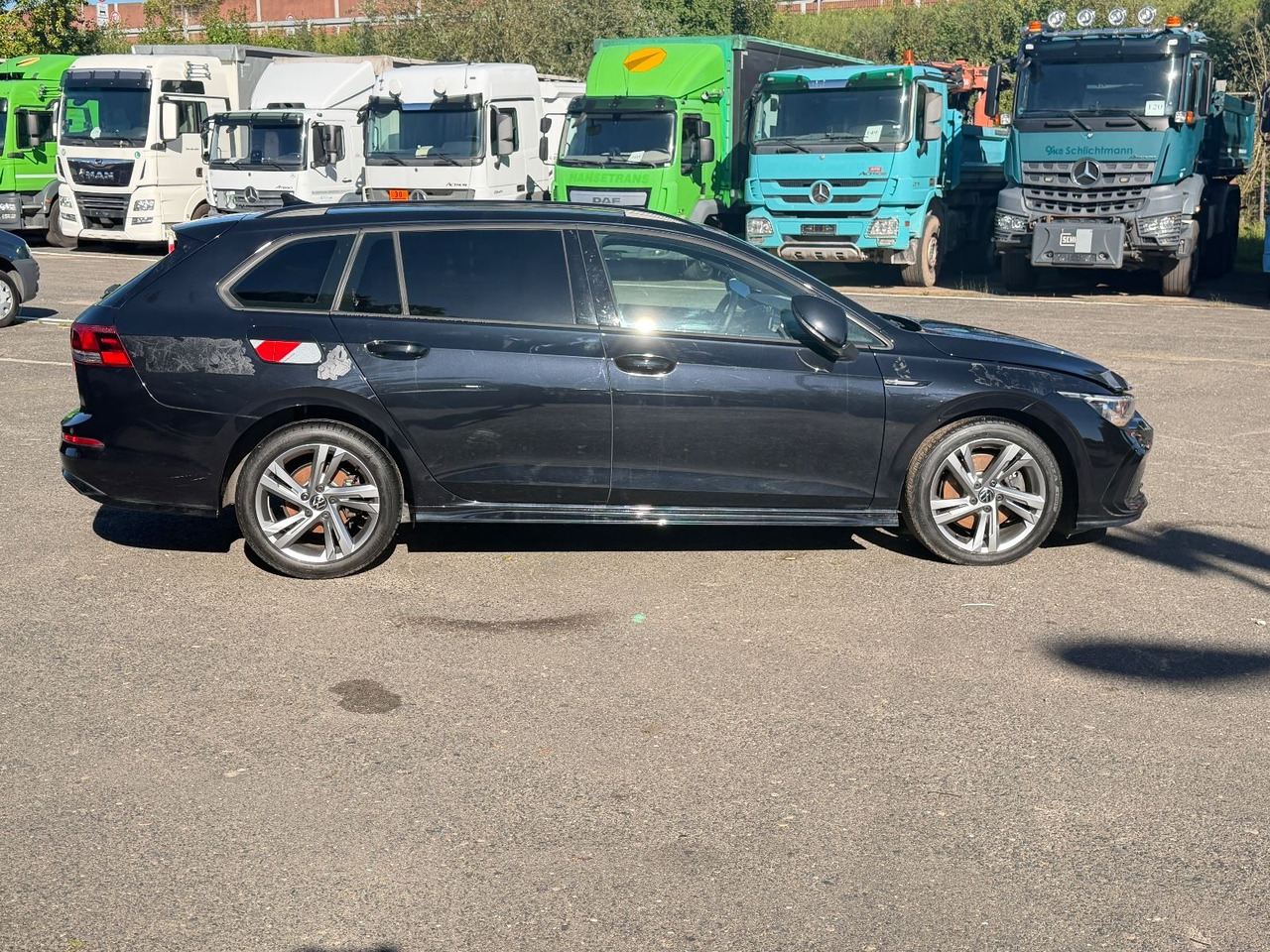 Volkswagen Golf VIII Variant R-Line Wasserschaden - Makinë me portobagazh: foto 5 Volkswagen Golf VIII Variant R-Line Wasserschaden - Makinë me portobagazh: foto 5