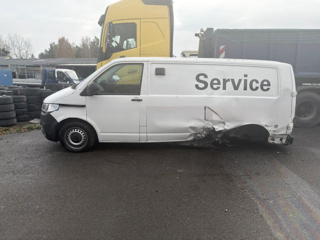 Volkswagen T6.1 Automatik 26 tkm - Furgon i vogël: foto 3 Volkswagen T6.1 Automatik 26 tkm - Furgon i vogël: foto 3