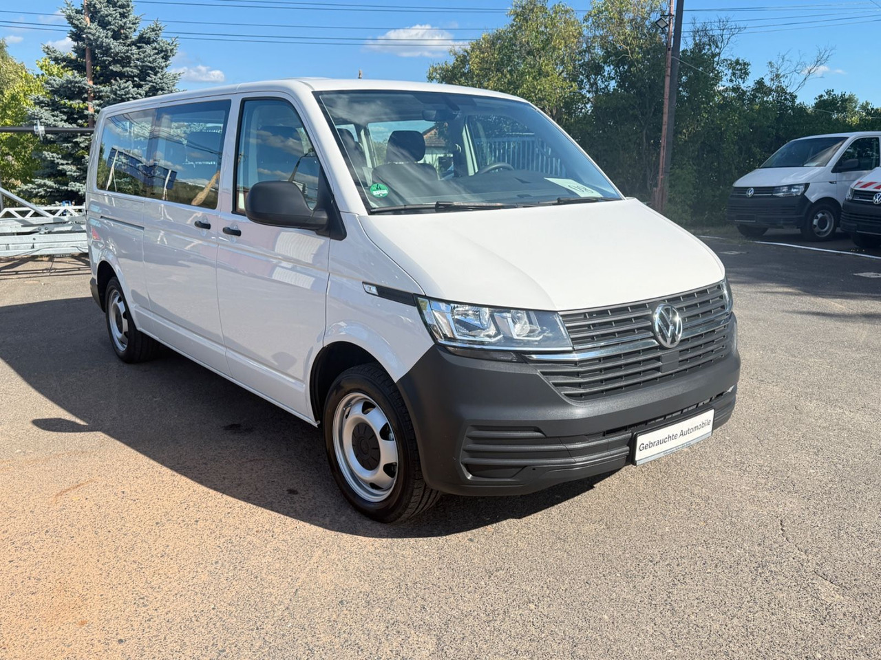 Volkswagen T6 Transporter Kombi lang 9 Sitzer - Furgon pasagjerësh: foto 2 Volkswagen T6 Transporter Kombi lang 9 Sitzer - Furgon pasagjerësh: foto 2