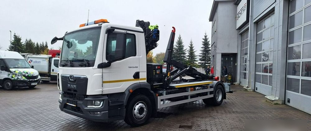 MAN TGM 15.250, hakowiec Janco/GP Lift + HDS Hiab - Kamion mbeturinash: foto 4 MAN TGM 15.250, hakowiec Janco/GP Lift + HDS Hiab - Kamion mbeturinash: foto 4