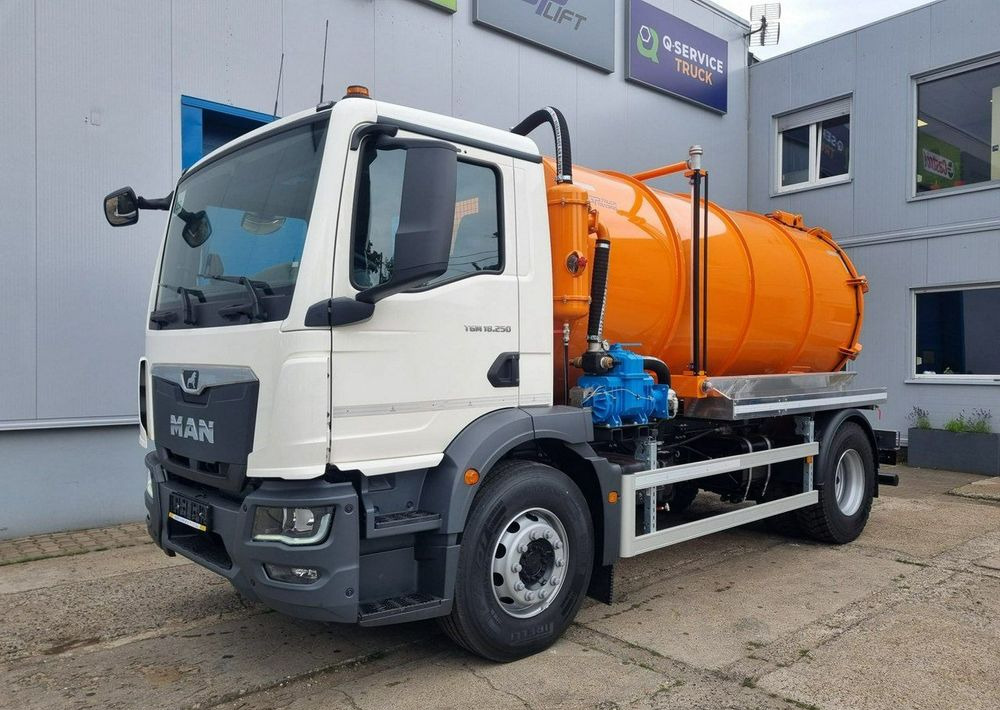 MAN TGM 18.250, zabudowa asenizacyjna Janco/GP Lift - Kamion mbeturinash: foto 1 MAN TGM 18.250, zabudowa asenizacyjna Janco/GP Lift - Kamion mbeturinash: foto 1