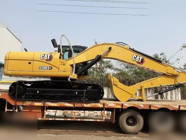 CATERPILLAR 320D3GC - Ekskavator me zinxhirë: foto 4 CATERPILLAR 320D3GC - Ekskavator me zinxhirë: foto 4