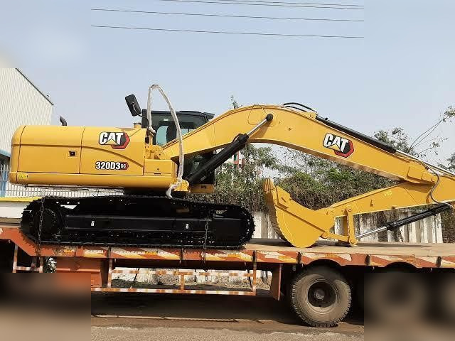 CATERPILLAR 320D3GC - Ekskavator me zinxhirë: foto 4 CATERPILLAR 320D3GC - Ekskavator me zinxhirë: foto 4