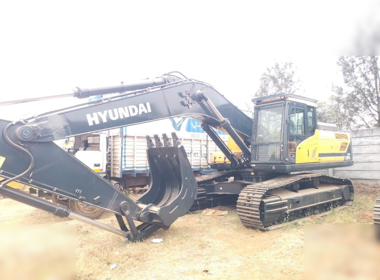 HYUNDAI HX380L - Ekskavator me zinxhirë: foto 3 HYUNDAI HX380L - Ekskavator me zinxhirë: foto 3