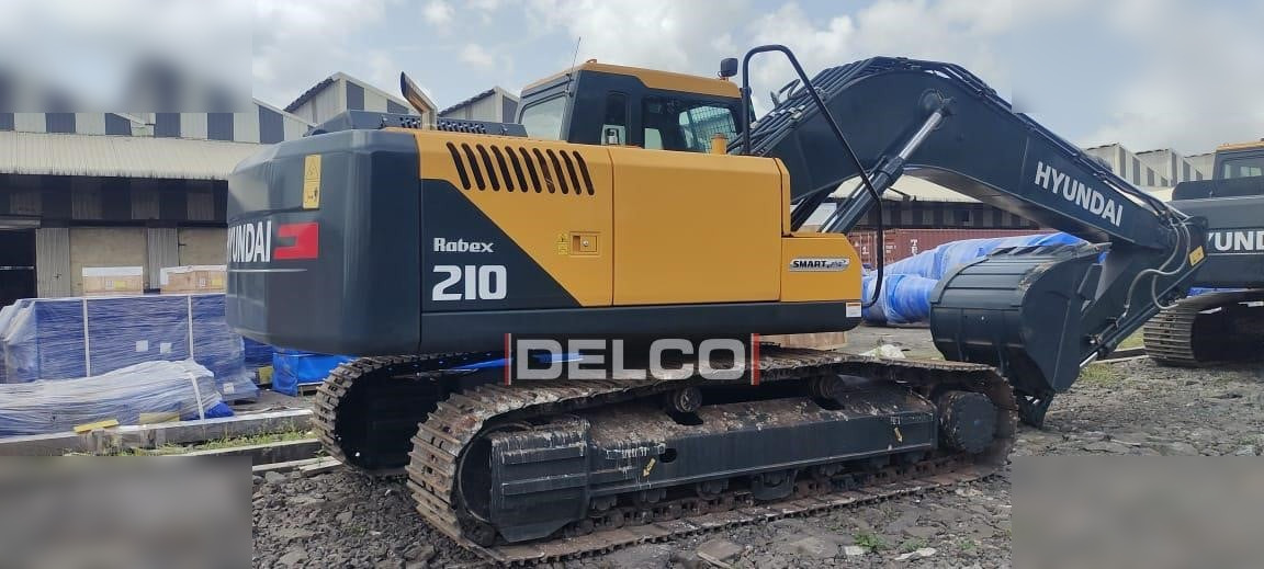 HYUNDAI ROBEX 210 - Ekskavator me zinxhirë: foto 3 HYUNDAI ROBEX 210 - Ekskavator me zinxhirë: foto 3