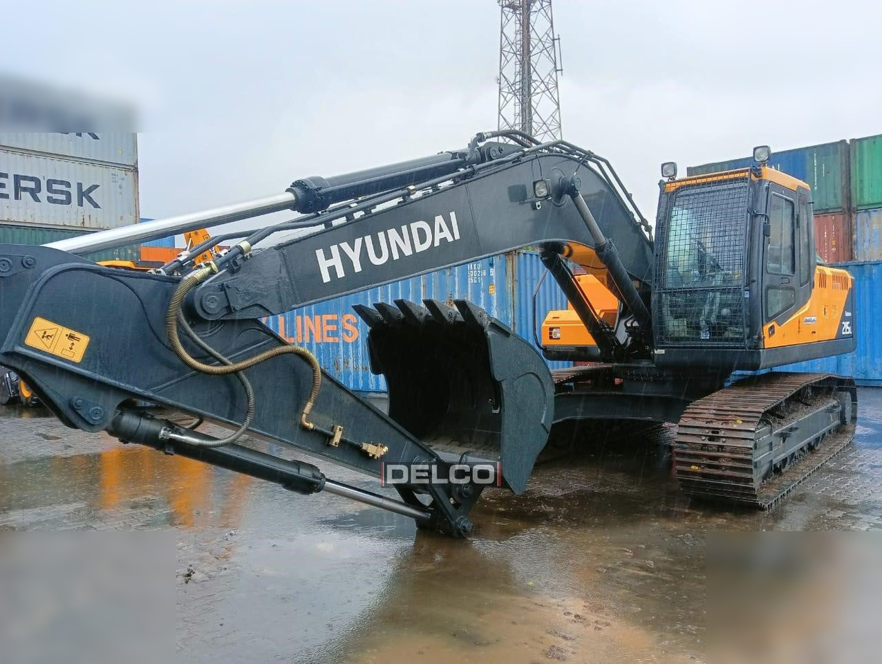 HYUNDAI ROBEX 215L SMART - Ekskavator me zinxhirë: foto 2 HYUNDAI ROBEX 215L SMART - Ekskavator me zinxhirë: foto 2