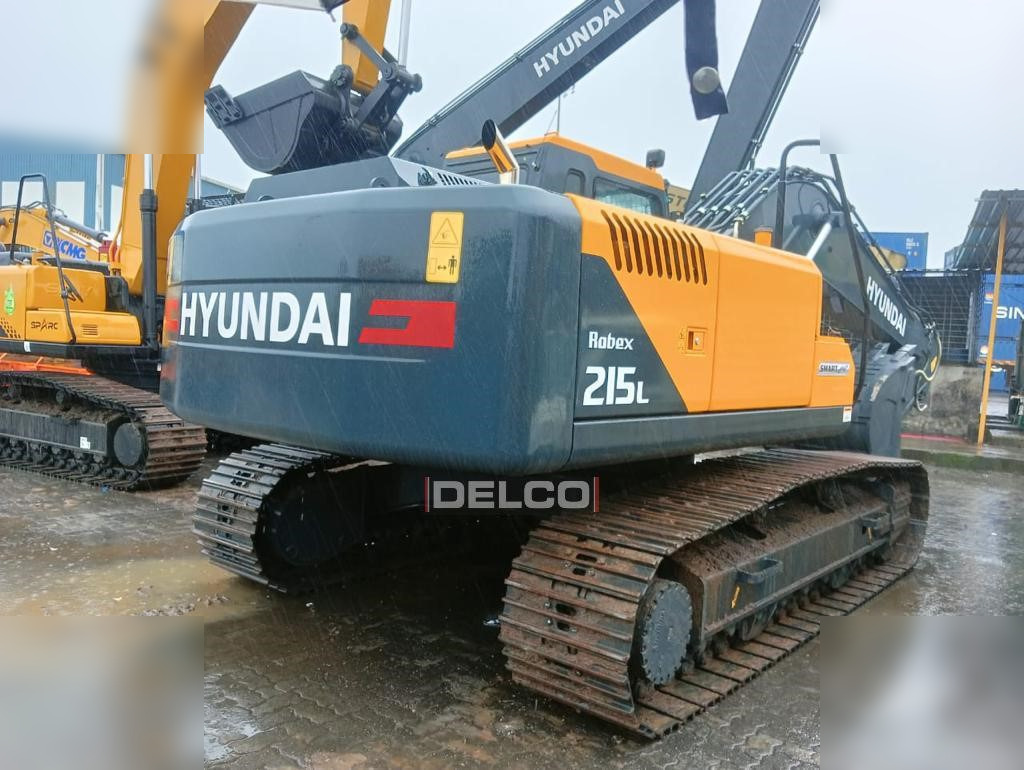 HYUNDAI ROBEX 215L SMART - Ekskavator me zinxhirë: foto 1 HYUNDAI ROBEX 215L SMART - Ekskavator me zinxhirë: foto 1