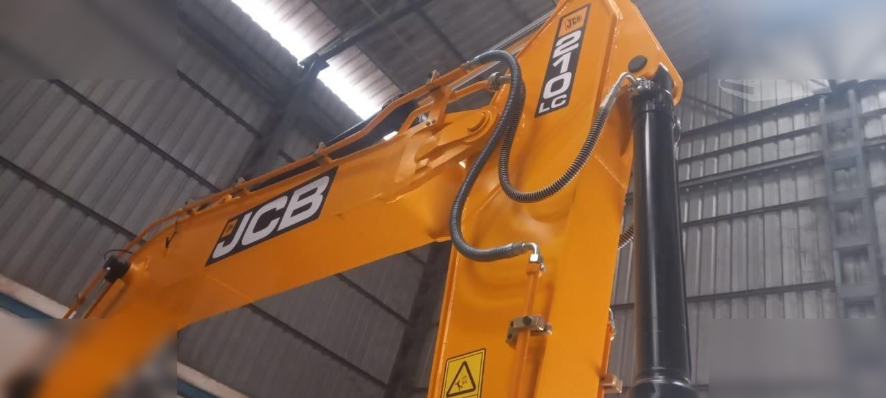 JCB JS210 LC - Ekskavator me zinxhirë: foto 3 JCB JS210 LC - Ekskavator me zinxhirë: foto 3